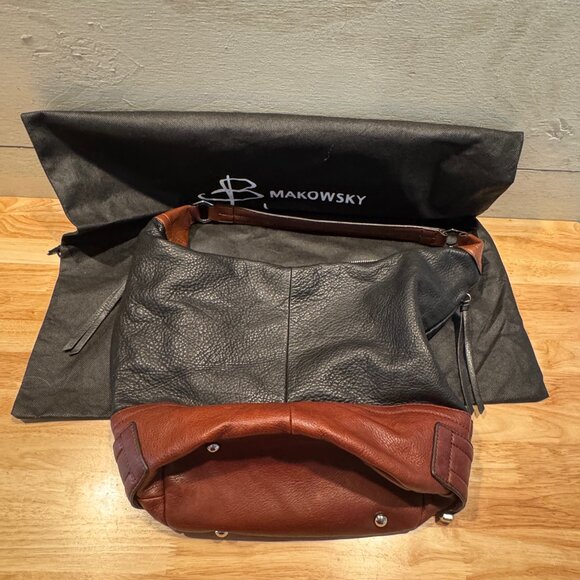 B. Makowsky Mahogany Brown & Black Pebble Leather Shoulder Bag Purse & Dust Bag - Picture 3 of 12